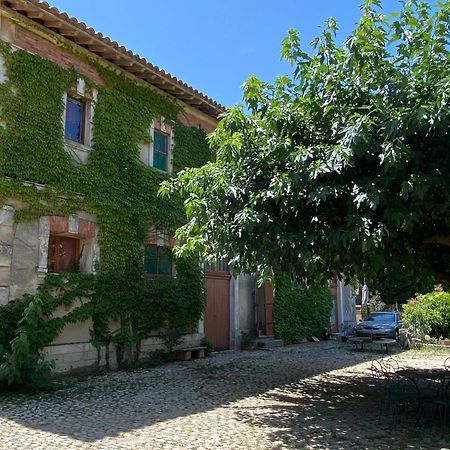 Les Pierrades En Camargue Villa โวแวร์ ภายนอก รูปภาพ