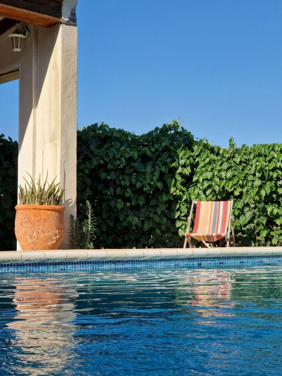Les Pierrades En Camargue Villa โวแวร์ ภายนอก รูปภาพ